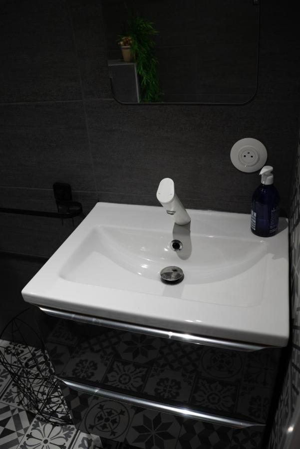 Little Mama 80 Meters From Public Parking Rapp Apartment Colmar Exterior photo