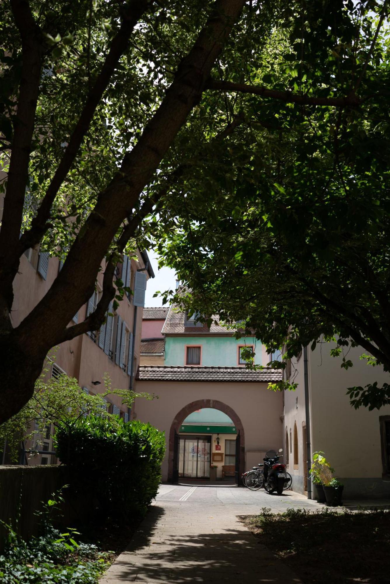 Little Mama 80 Meters From Public Parking Rapp Apartment Colmar Exterior photo